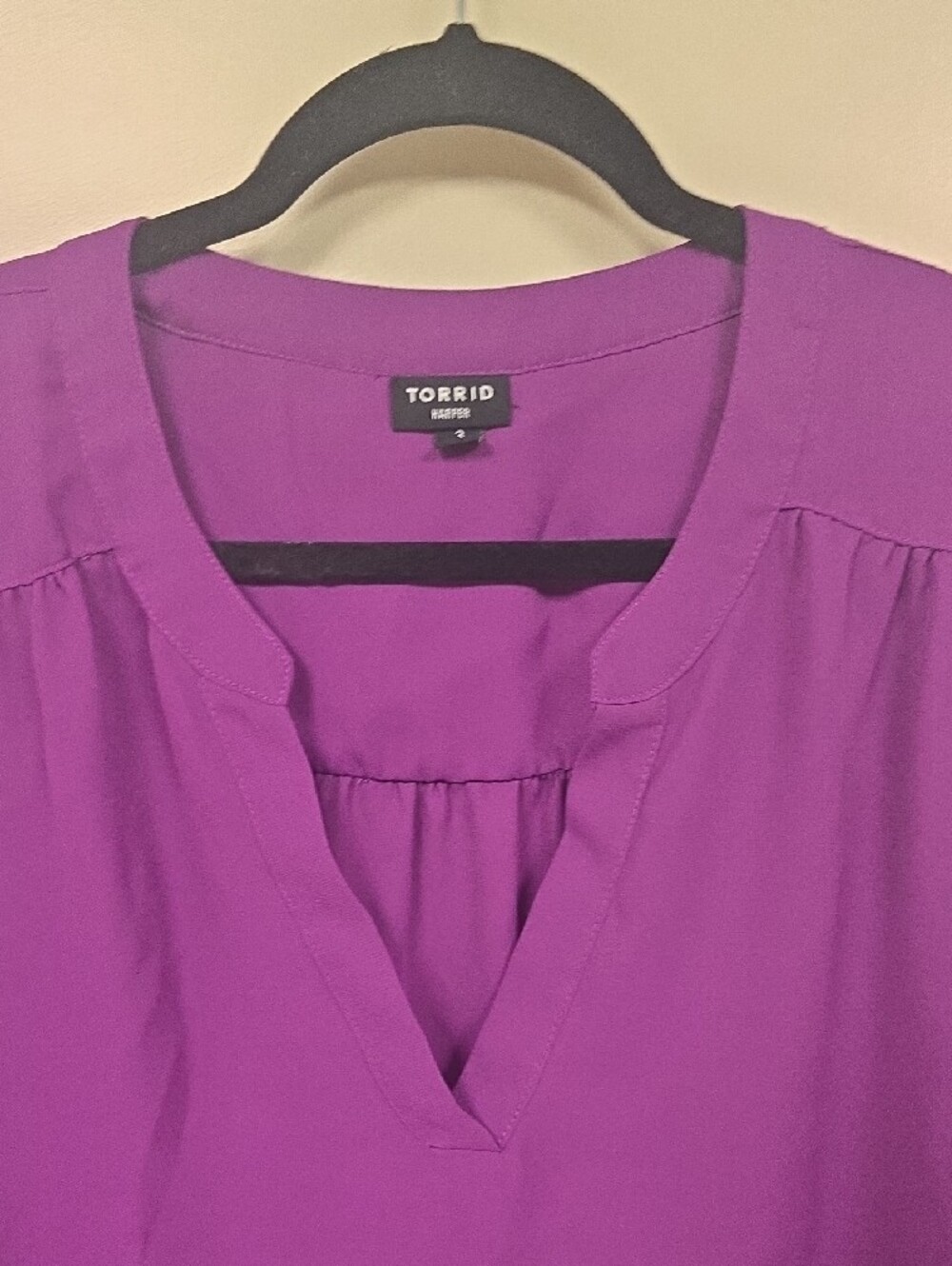 torrid Purple Split V-Neck Long Sleeve Blouse - Picture 3 of 6
